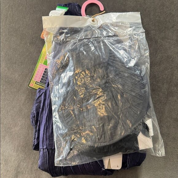 Wicked Musical Elphaba Green Witch Girls Costume Halloween Size M 7/8 NEW - Picture 2 of 7